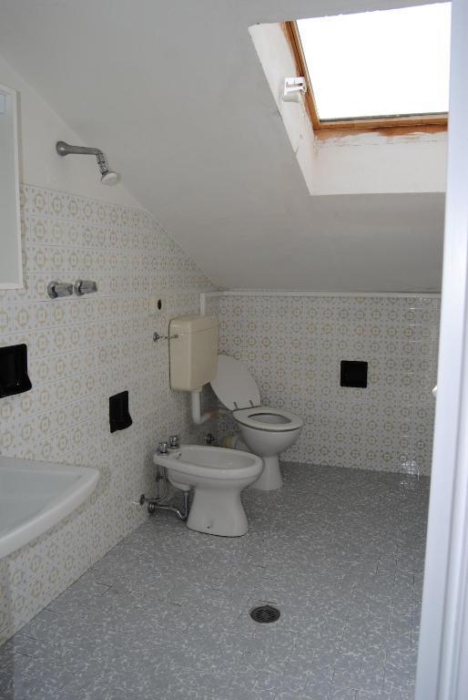 Hotel Trevi チェゼナーティコ 部屋 写真